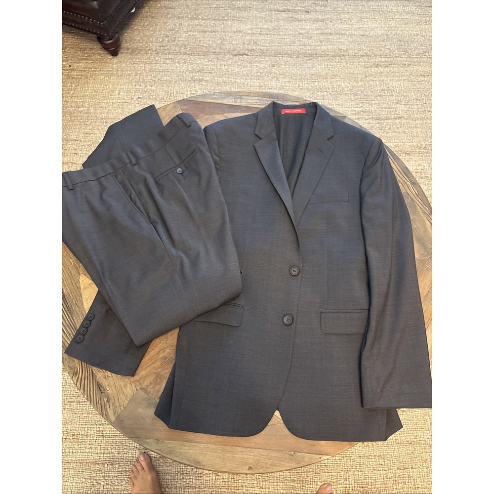 Kenneth Cole Awearness AWEAR-TECH Extreme Slim Fit Gray 2 Piece Suit 40R W 36